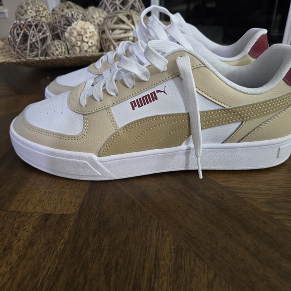 Mens size 10 Puma shoes - Picture 5 of 5